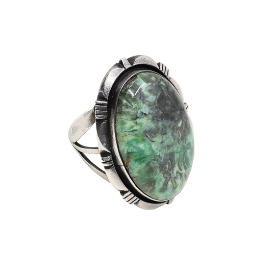 Vintage Navajo Silver Ring With Green Chalcedony Stone With Blooms