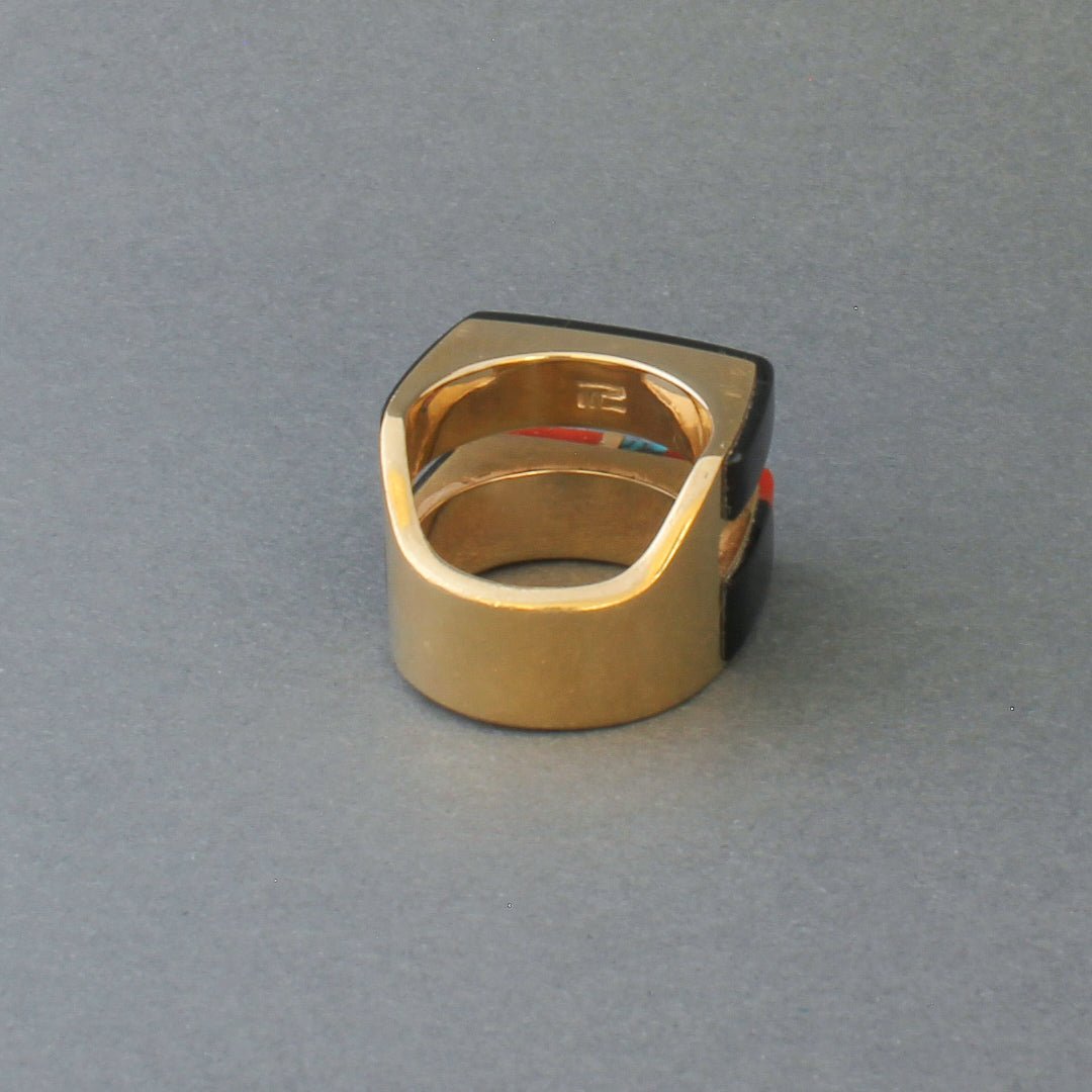 Ring of 18kt Gold With Seamless Black Jade Inlay By Richard Chavez - Turquoise & Tufa