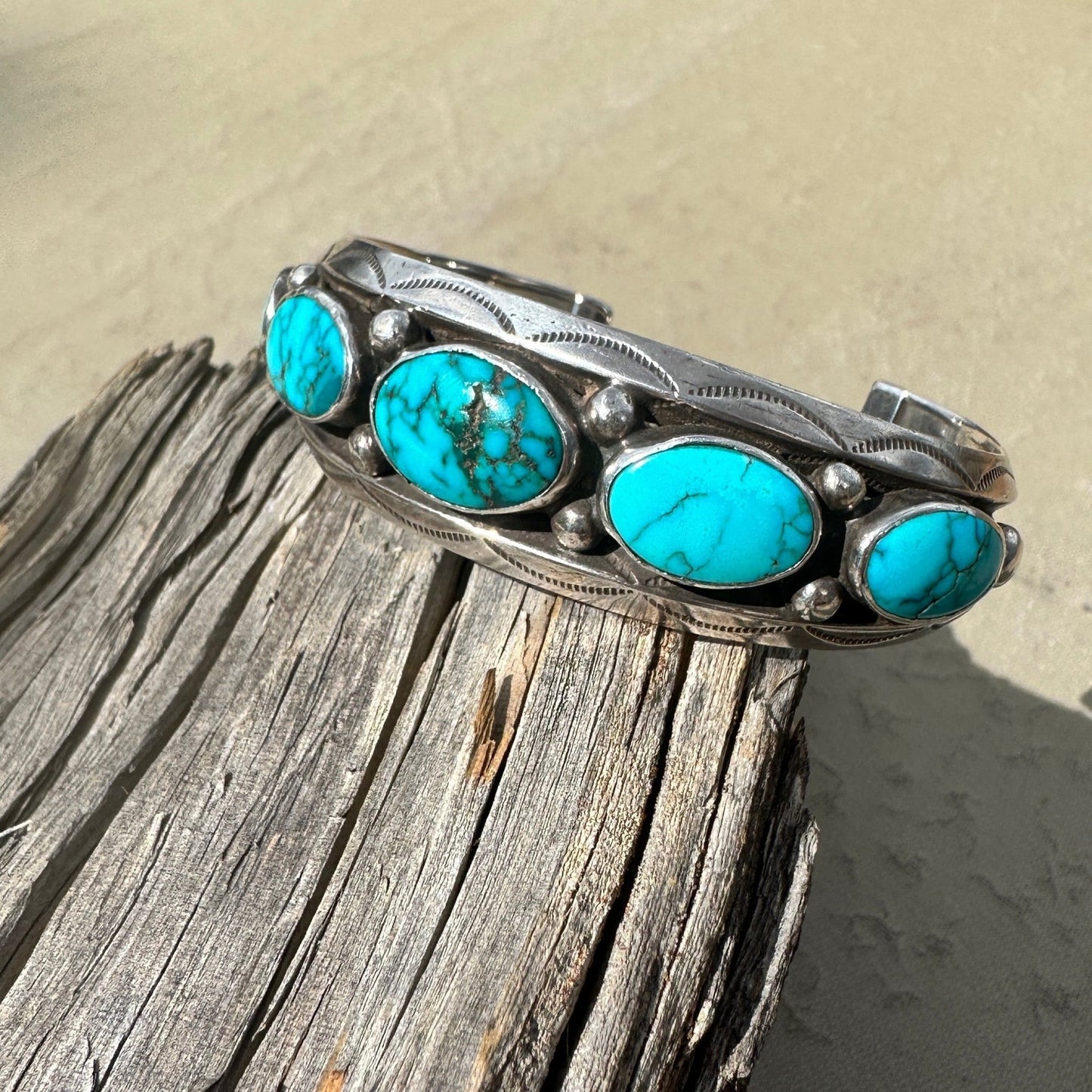 Vintage Classic Navajo Turquoise Row Bracelet - Turquoise & Tufa