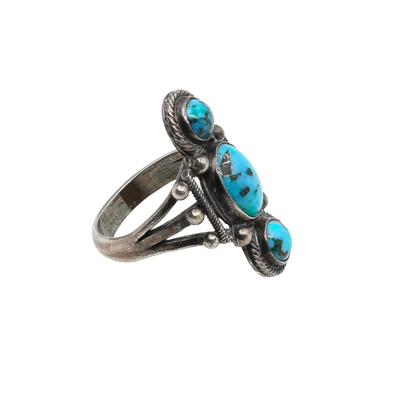 Early Navajo or Pueblo Three Stone Turquoise and Silver Ring