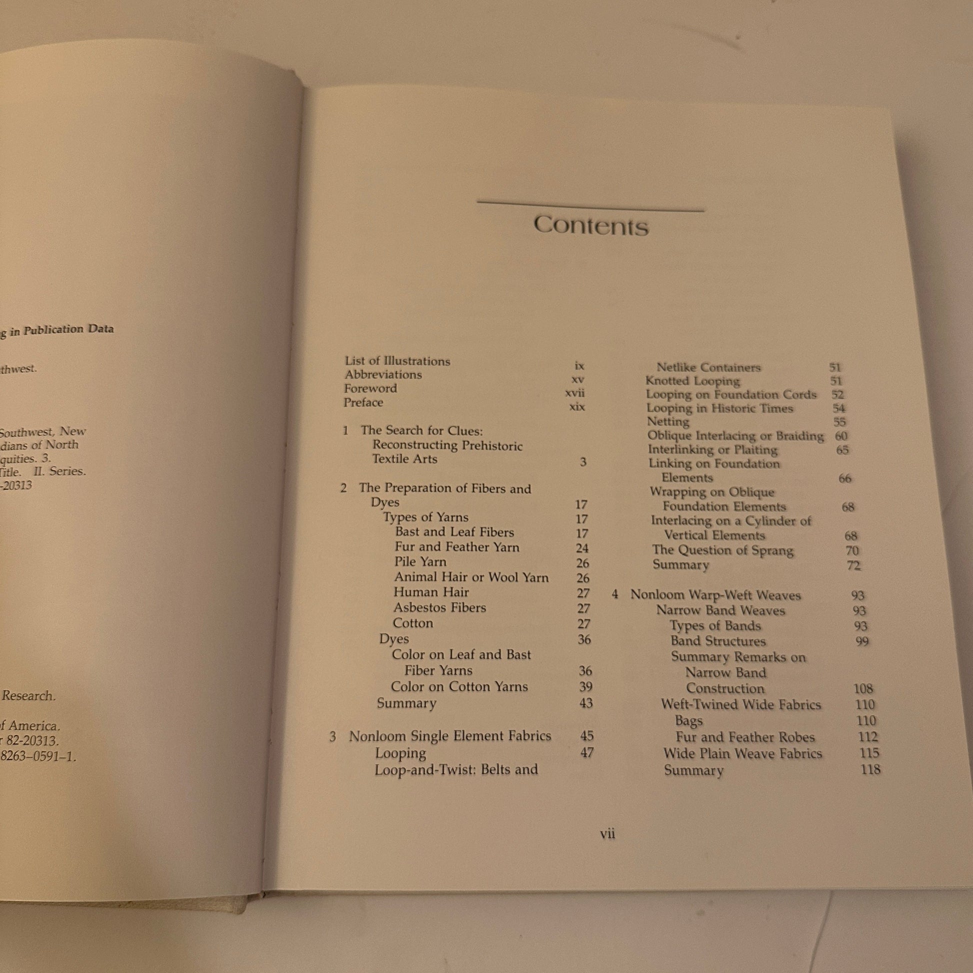 Book Prehistoric Textiles of the Southwest By Kate Peck Kent - Turquoise & Tufa