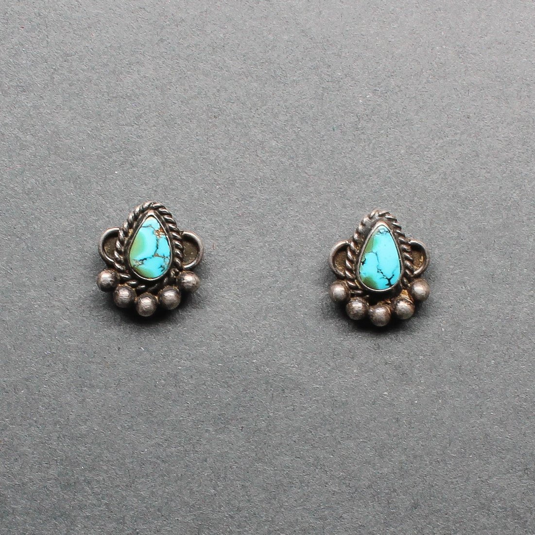 Vintage Navajo Earrings Set With Natural Teardrop Turquoise - Turquoise & Tufa