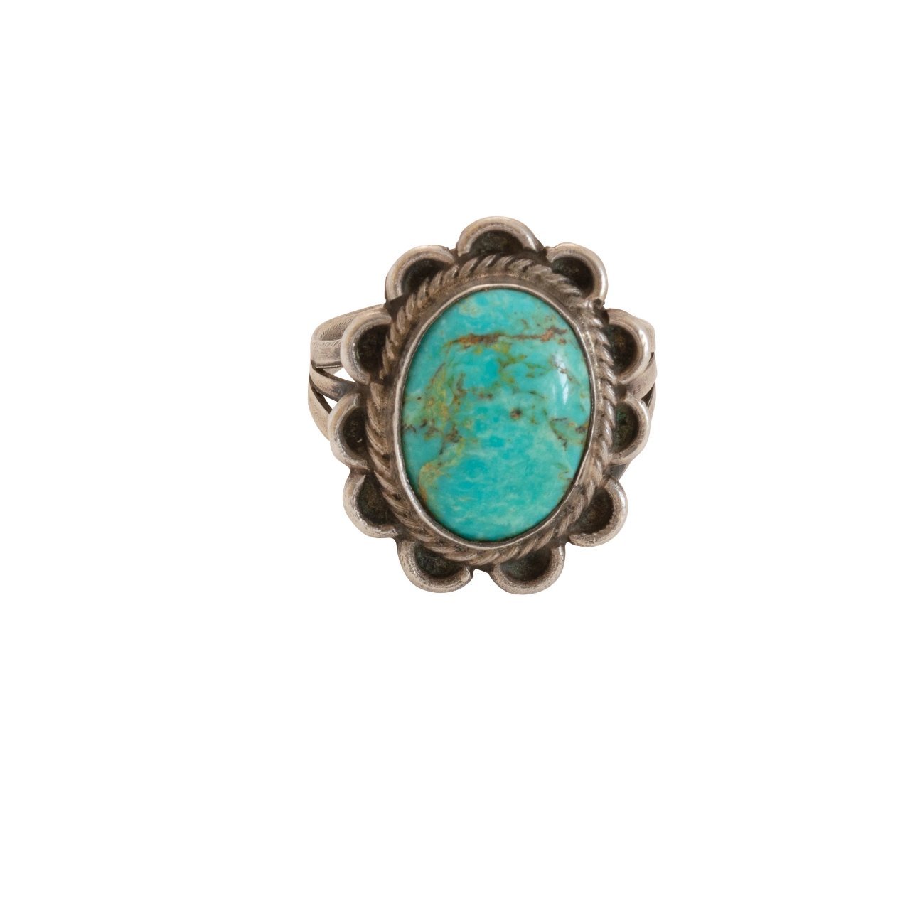 Vintage Navajo Estate Ring Of Turquoise With Silver Scallops - Turquoise & Tufa