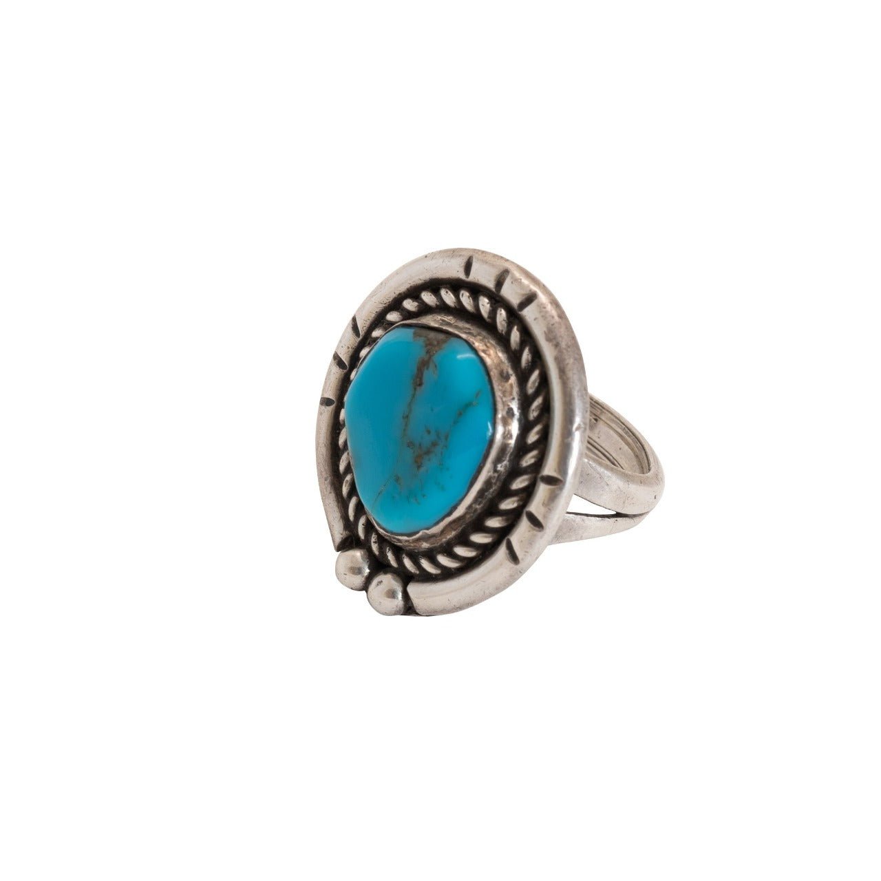 Vintage Navajo Turquoise Ring Small Size - Turquoise & Tufa